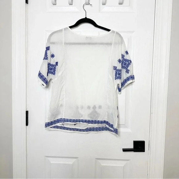 VINEYARD VINES Grand Millennial Embroidered Blue White Lightweight Top Small‎ - Picture 7 of 7